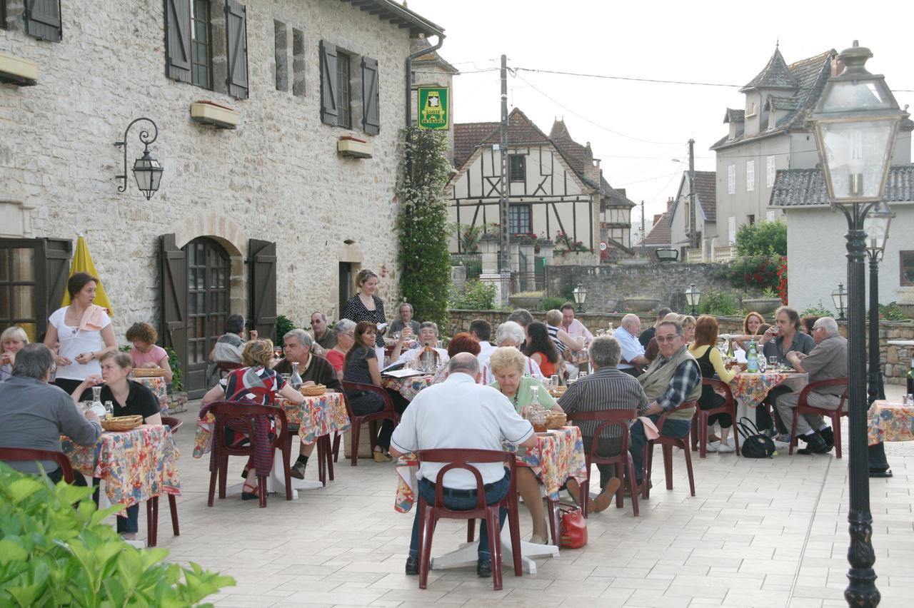 Logis Auberge La Diege Capdenac-Gare Bagian luar foto